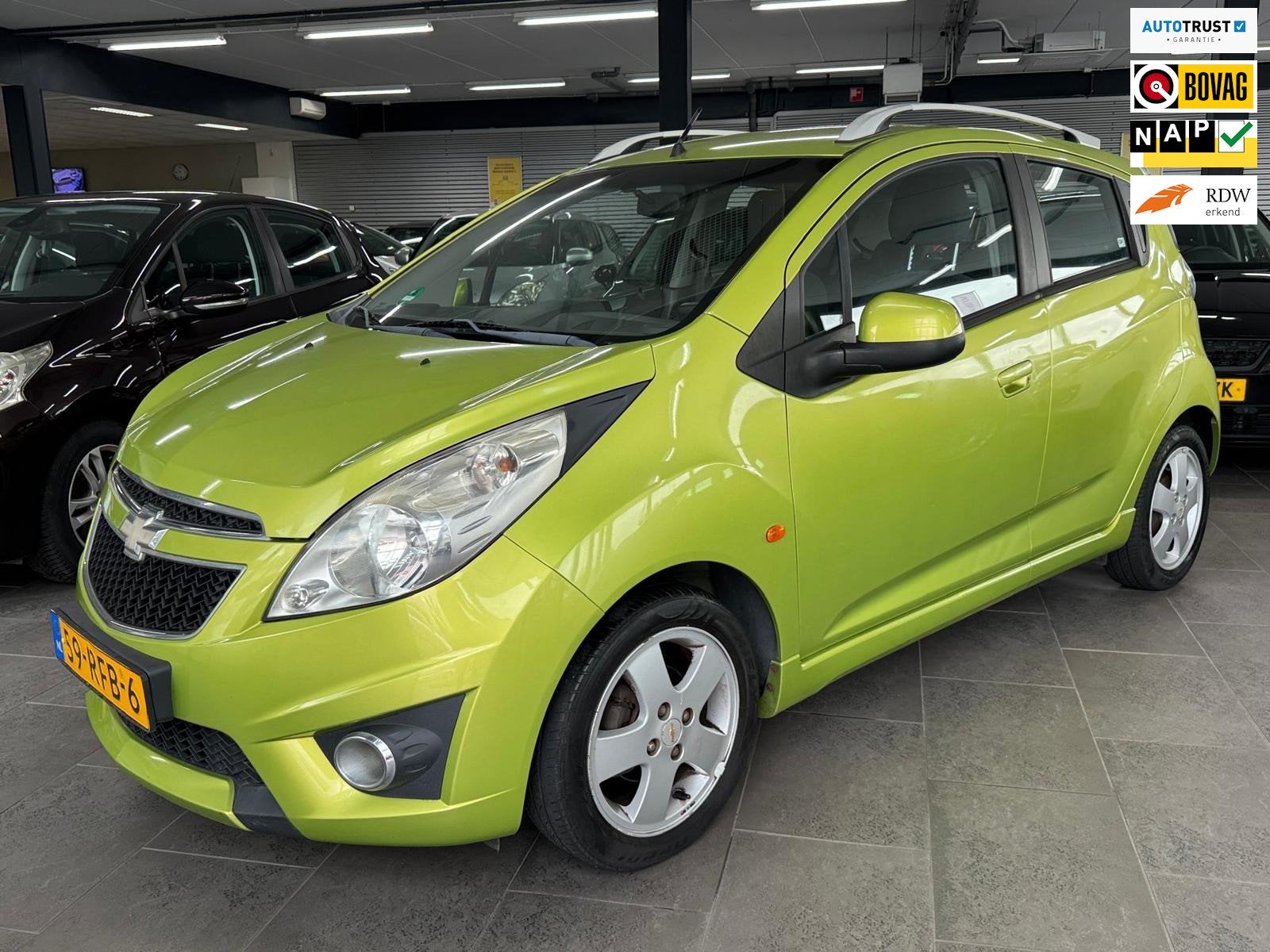 Chevrolet Spark 1.2 16V LT 5-deurs airco elektrische ramen+s, Auto's, Voorwielaandrijving, Stof, Gebruikt, 4 cilinders