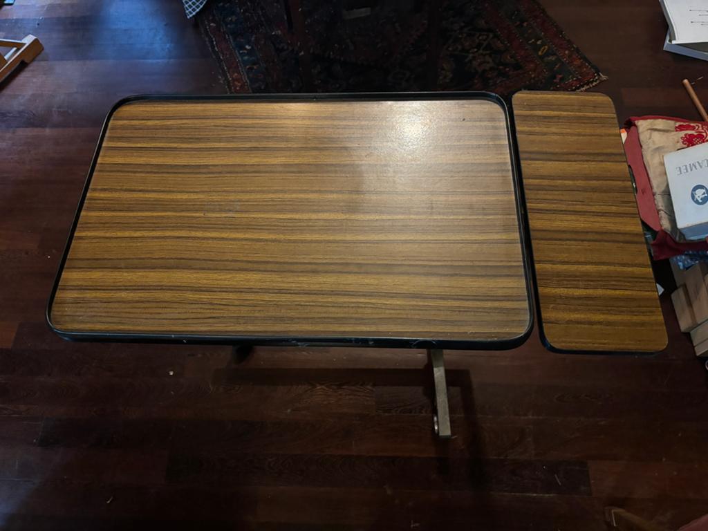 Bijzet/zieke tafeltje in hoogte verstelbaar., Ophalen, Kunststof, 50 tot 100 cm, Rond