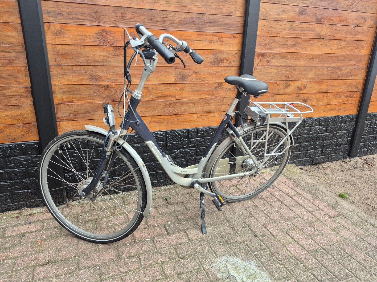 Batavus Intermezzo 2.0 stations/kroeg fiets, Ophalen, Versnellingen, Batavus, Trommelrem