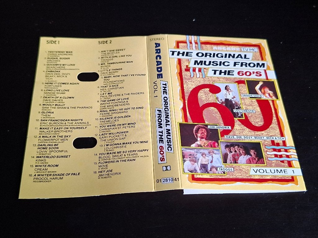 THE ORIGINAL MUSIC FROM THE 60'S VOLUME 1 (MC), Ophalen of Verzenden, Zo goed als nieuw, Origineel, Met bewaardoos, rek of koffer