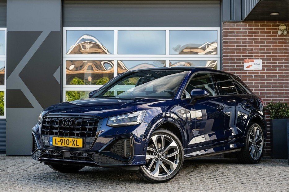 Audi Q2 35 TFSI S Edition | Panorama | Matrix | Virtual Cock, Auto's, Audi, 4 cilinders, Origineel Nederlands, Bedrijf, 19 km/l