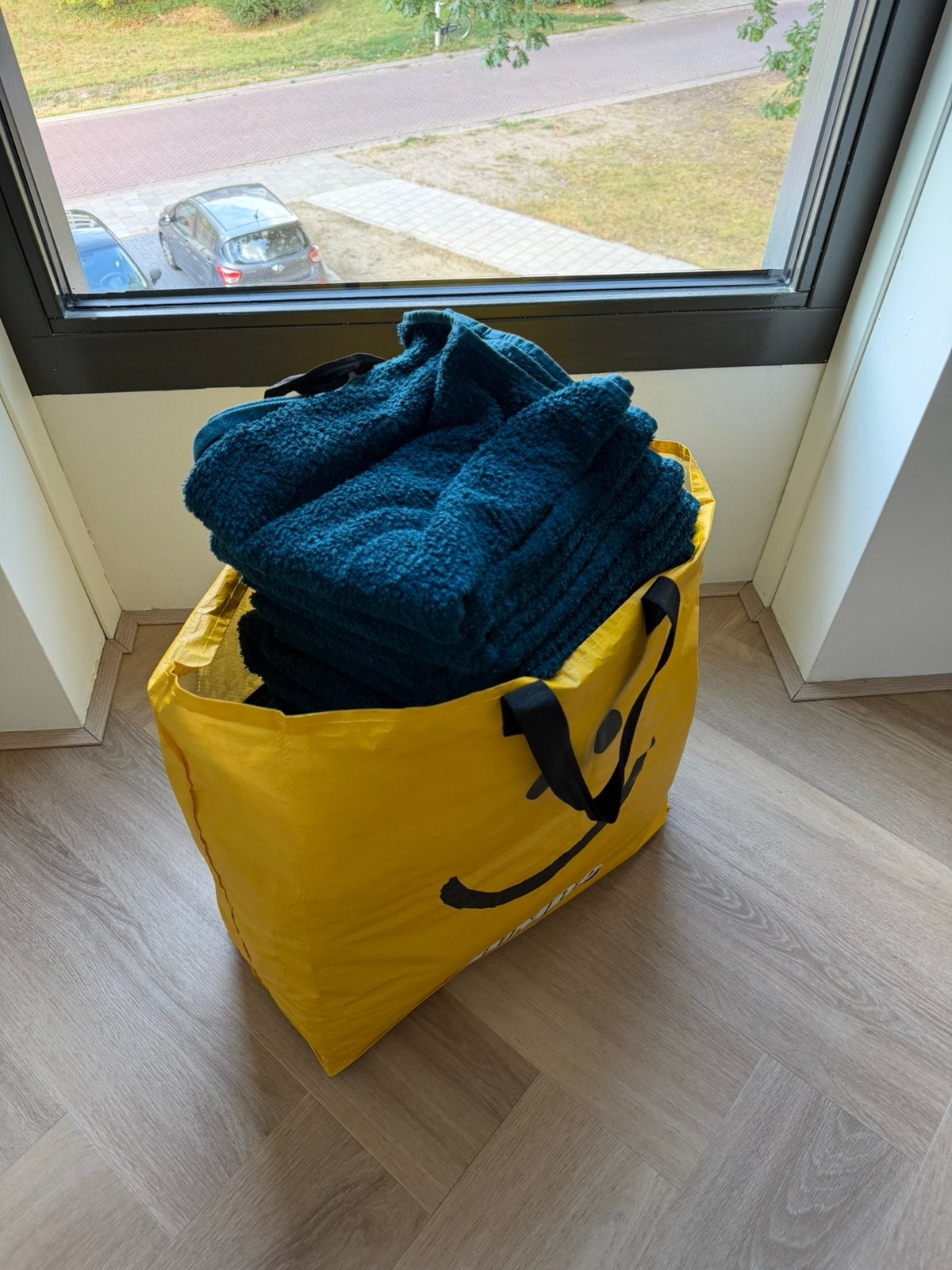 Tas vol met handdoeken, Huis en Inrichting, Badkamer | Badtextiel en Accessoires, Ophalen, Zo goed als nieuw, Blauw, Handdoek