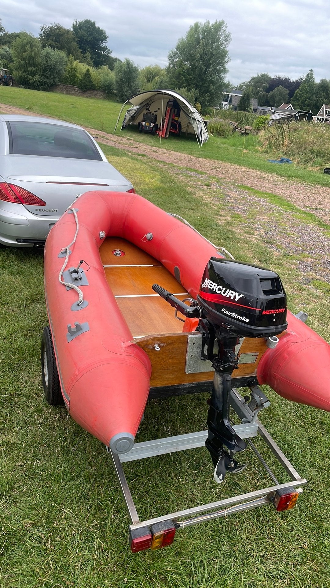 Achilles LS-4 Hypalon met Mercury 6pk 4takt op Trailer, Ophalen, 6 pk, Zo goed als nieuw, Hout