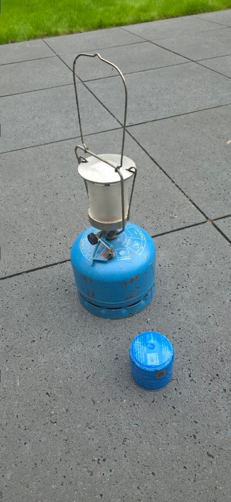 Campingaz gaslamp met gasfles 904 en extra gaspatroon, Caravans en Kamperen, Ophalen, Gebruikt