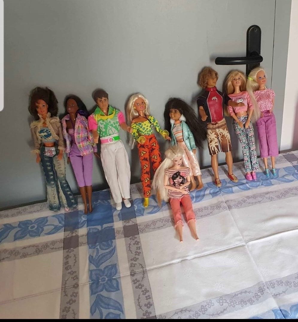 Grote collectie Barbiepoppen en accessoires, Kinderen en Baby's, Speelgoed | Poppen, Ophalen of Verzenden, Gebruikt, Barbie