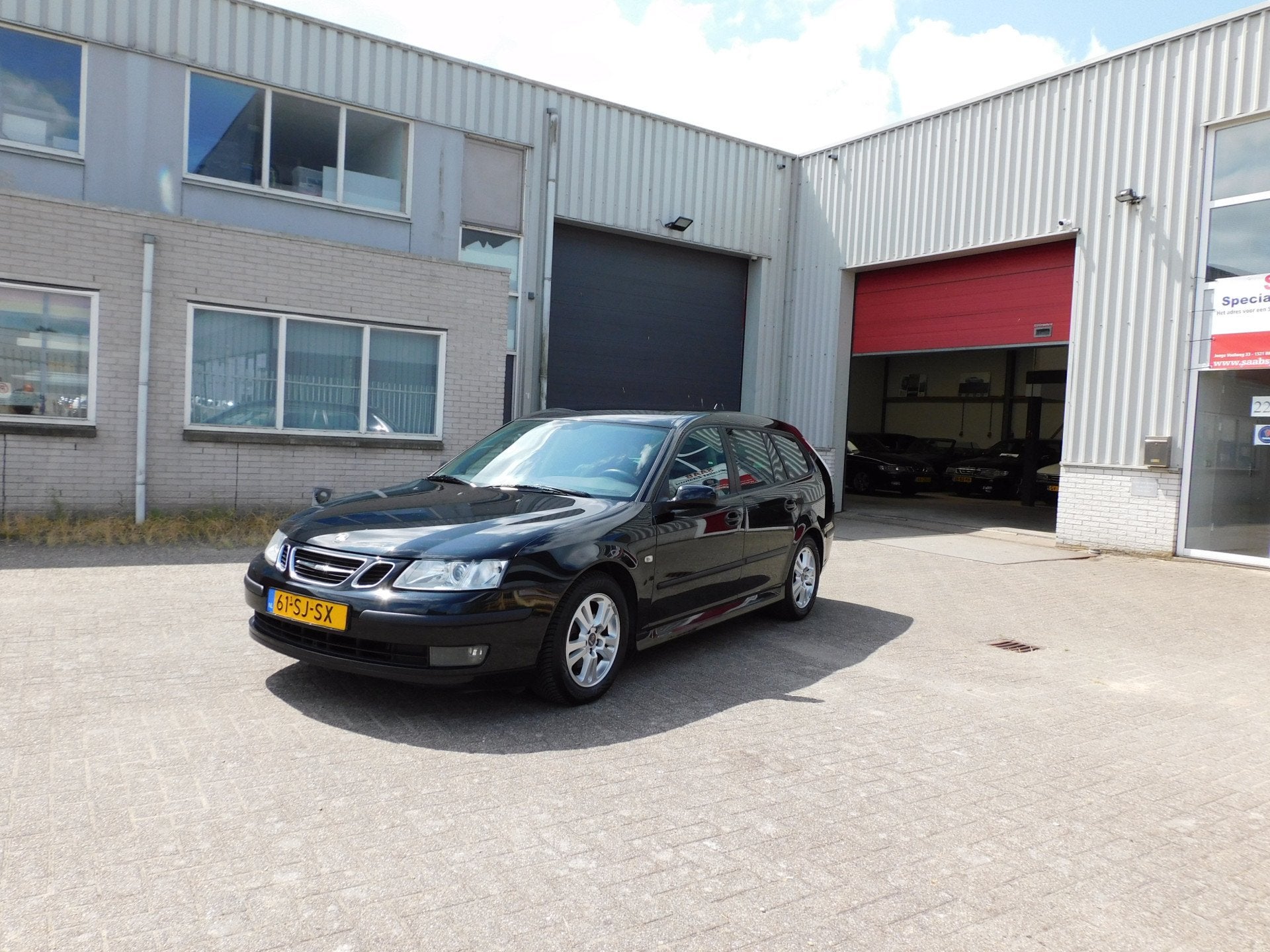 Saab 9-3 Sport Estate 1.8t Vector Automaat (bj 2006), Auto's, Saab, 1998 cc, Gebruikt, Zwart, 4 cilinders