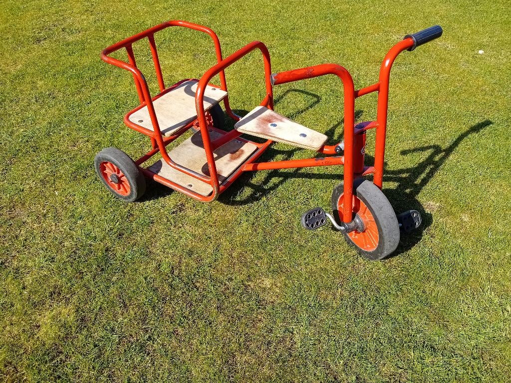 Kinderfiets Winther 2 zits taxi driewieler, Ophalen, Zo goed als nieuw, Minder dan 16 inch, Winther