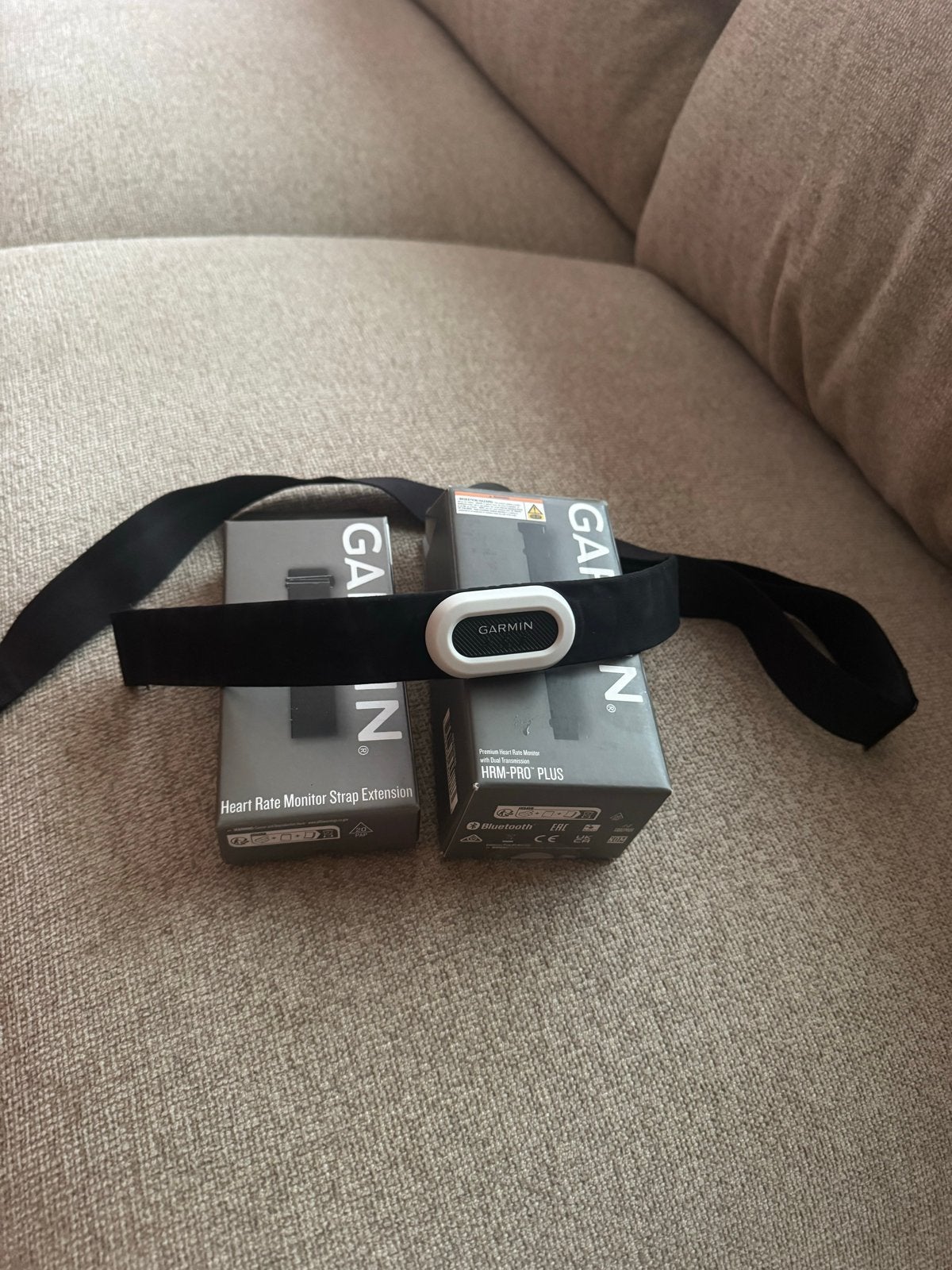 Garmin HRM-PRO Plus hartslagmeter met verlengstuk, Ophalen of Verzenden, Zo goed als nieuw, Garmin, Met borstriem