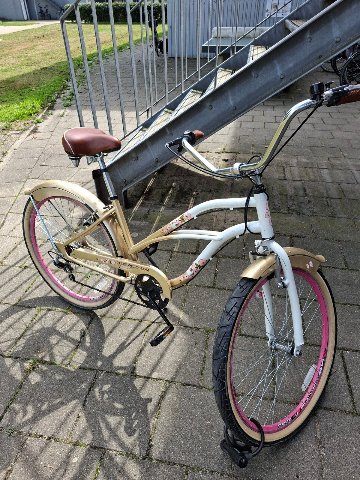 KS Cycling Cruiser „Cherry Blossom“, Aluminium, Ophalen of Verzenden, Zo goed als nieuw, 47 tot 51 cm