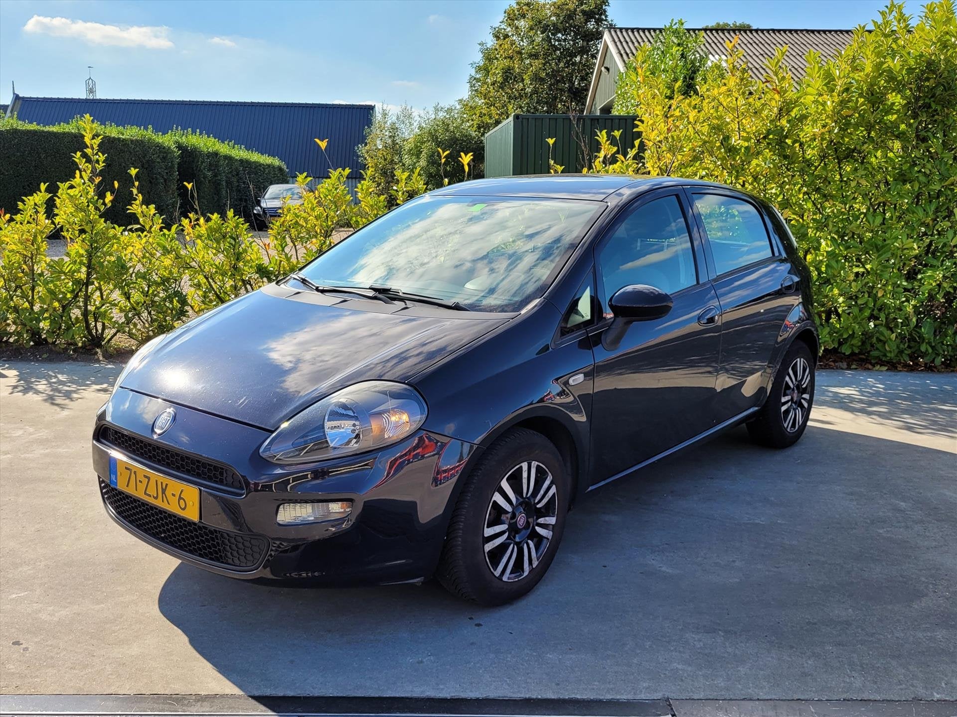FIAT Punto TwinAir 85pk | Clima | Cruise | Bluetooth, Voorwielaandrijving, Euro 5, Gebruikt, Automatische klimaatregeling
