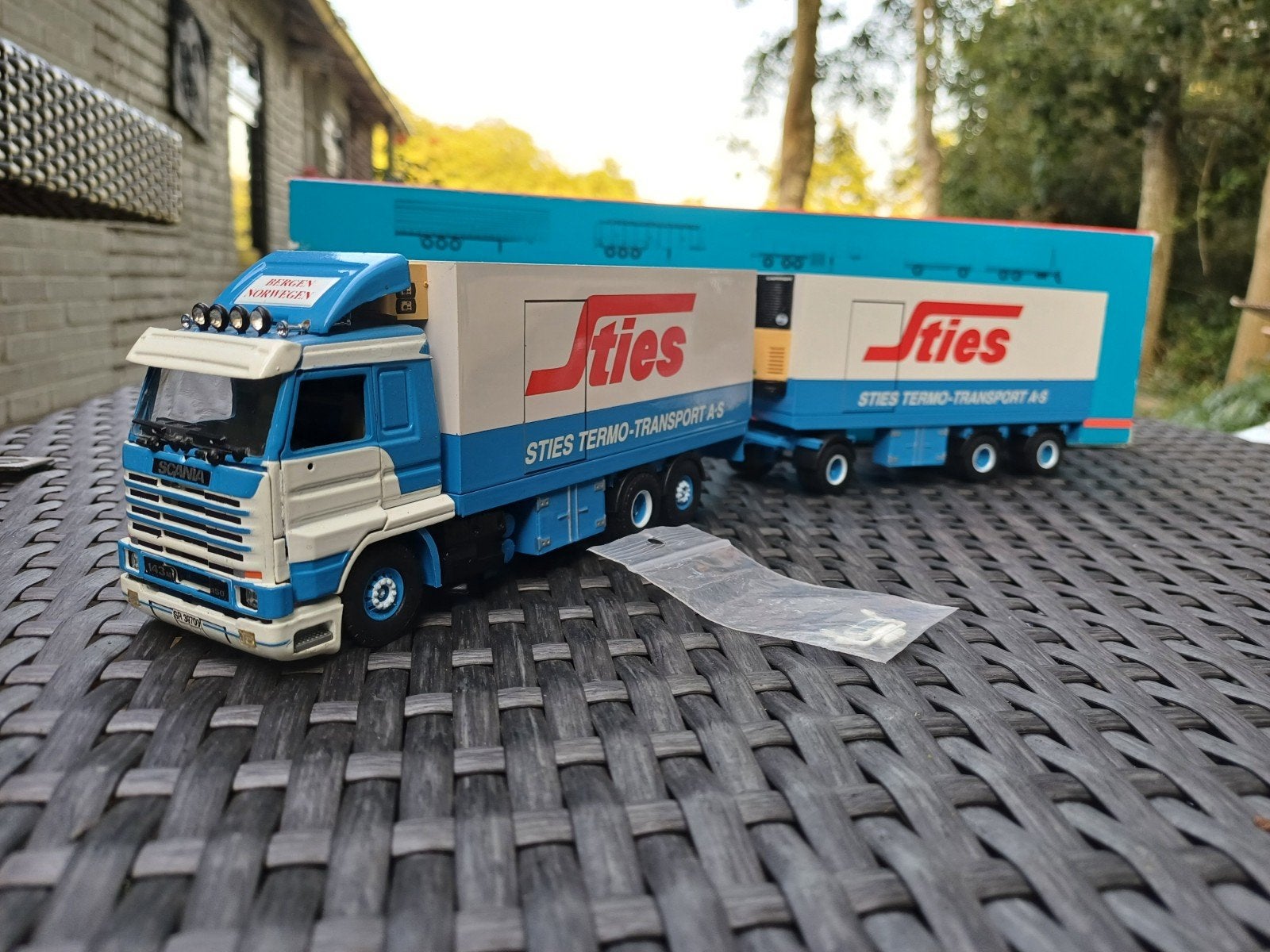 Tekno Scania 143 streamline combi Sties, Hobby en Vrije tijd, Modelauto's | 1:50, Ophalen of Verzenden, Zo goed als nieuw, Bus of Vrachtwagen