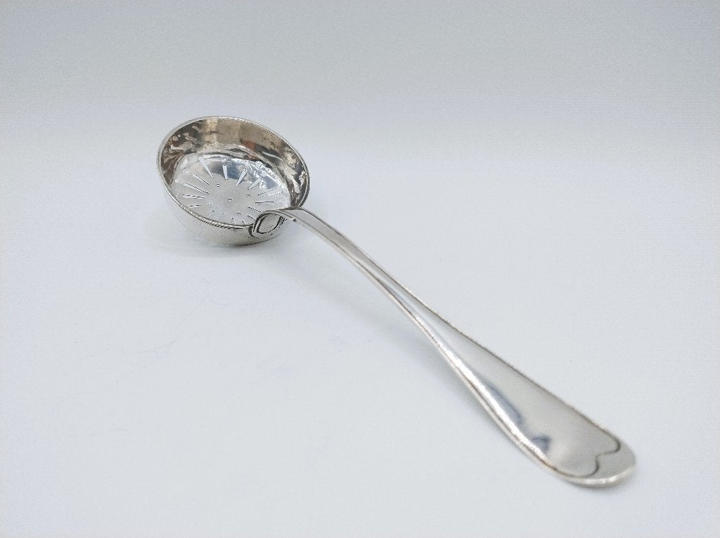 Zilveren strooilepel, A.F. Weise, Stockholm, Zweden, 1795, Verzenden, Zilver