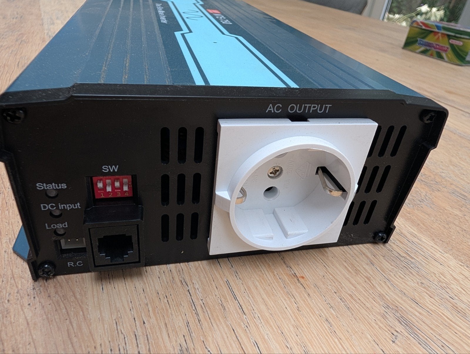 Mean Well NTS-750 48/230 True Sine Wave Omvormer 750W, Ophalen of Verzenden, Zo goed als nieuw