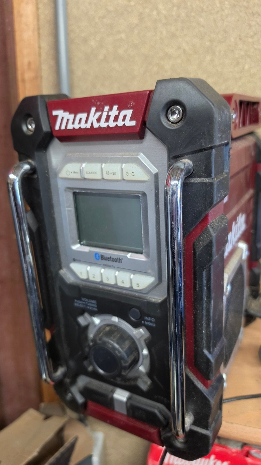 Makita Bouwradio met Bluetooth - Gebruikt, Audio, Tv en Foto, Radio's, Ophalen, Gebruikt, Bouwradio