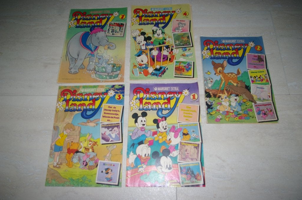 Disneyland en Donald Duck strips, Boeken, Meerdere stripboeken, Ophalen of Verzenden, Gelezen