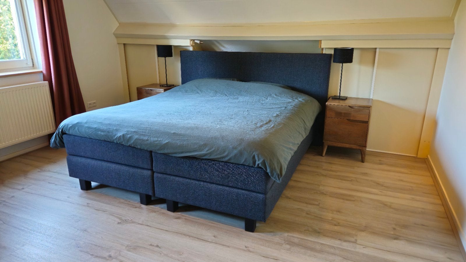 Donker grijze tweepersoons boxspring Haco., Ophalen, Gebruikt, Tweepersoons, 180 cm