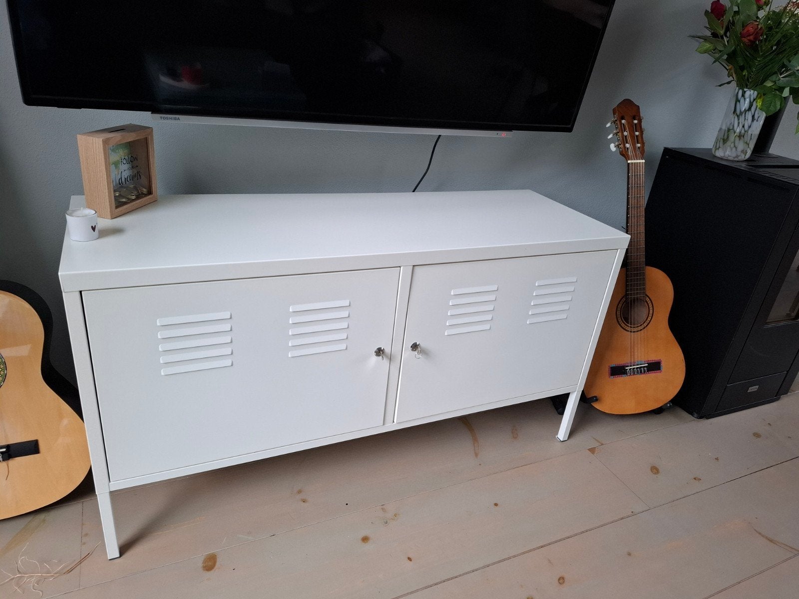IKEA TV-meubel/dressoir wit - 118x63x40 cm, Ophalen, Gebruikt, 100 tot 150 cm, Minder dan 100 cm