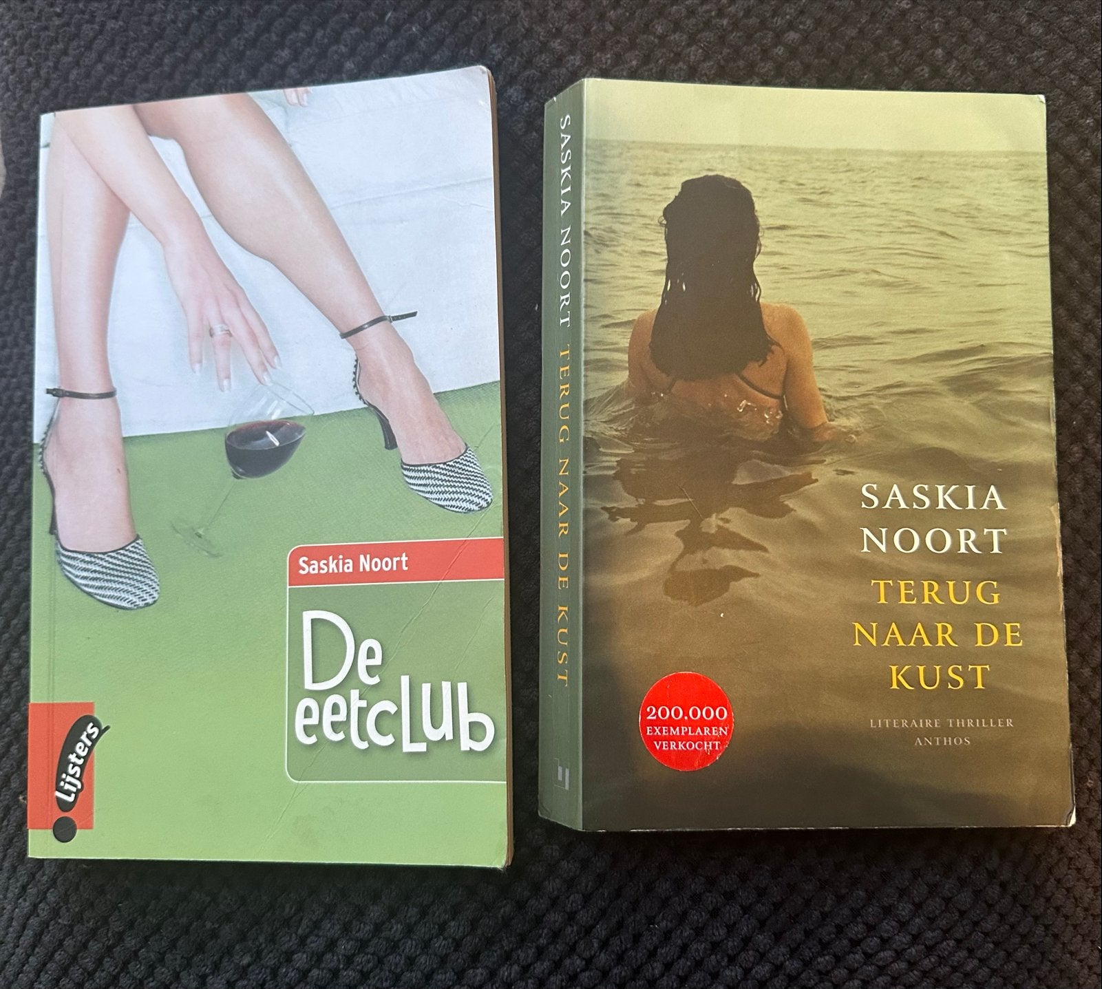 Saskia Noort - De eetclub & Terug naar de kust (2 boeken), Ophalen of Verzenden, Gelezen, Nederland