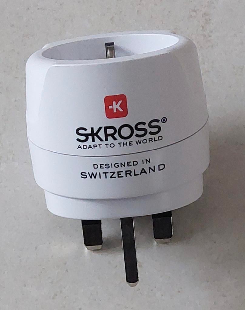 SKROSS
Unplug adapter
DESIGNED IN
SWITZERLAND, Audio, Tv en Foto, Opladers, Ophalen of Verzenden, Nieuw
