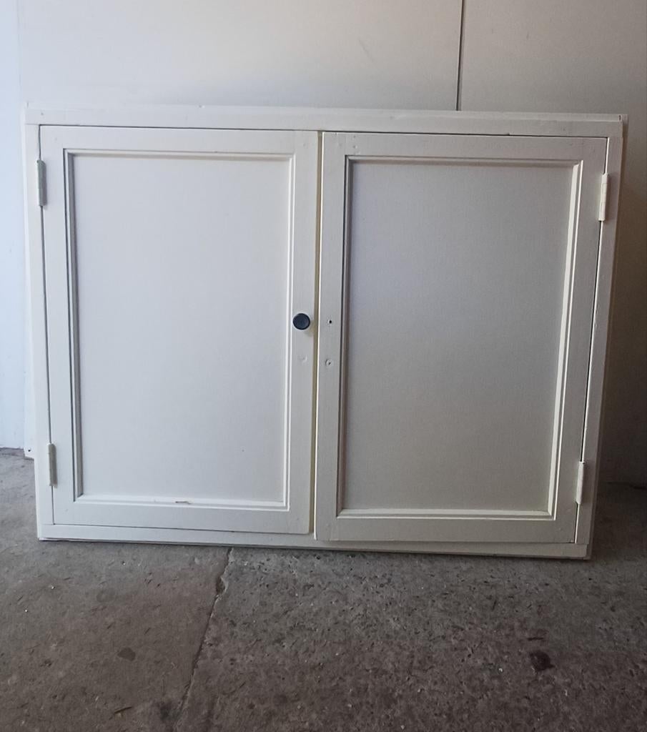Vintage houten keukenkast hangkast, 75 tot 150 cm, Gebruikt, Raamkozijn, Ophalen of Verzenden