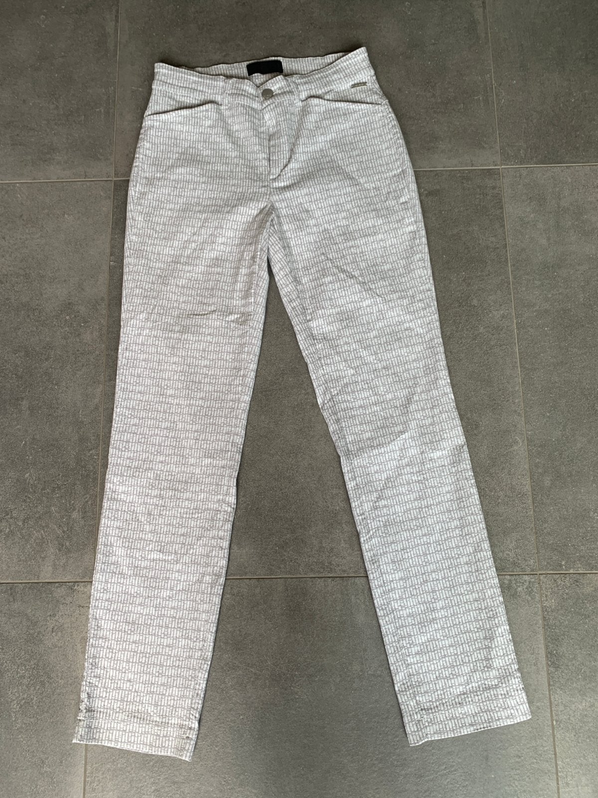 C-RO broek maat 38, Kleding | Dames, Maat 38/40 (M), Ophalen of Verzenden, Gedragen, Grijs