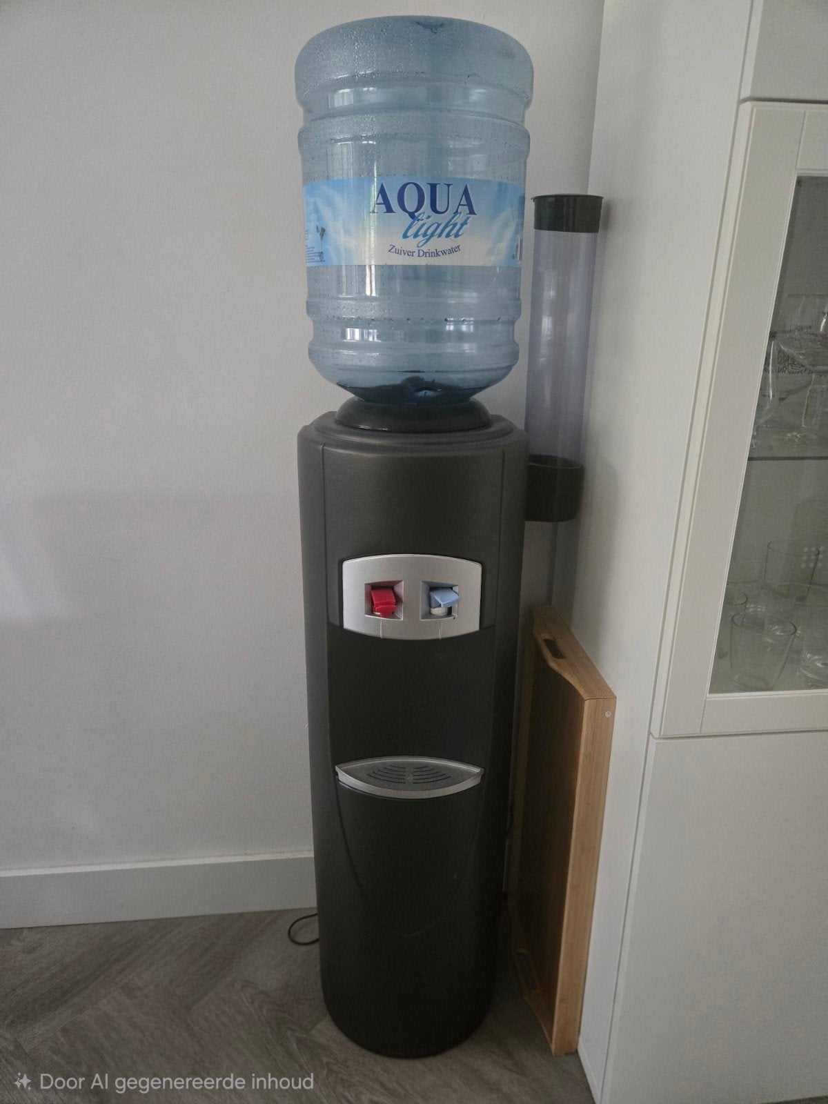 Waterkoeler met flessenhouder, Witgoed en Apparatuur, Waterkoelers, Ophalen of Verzenden, Gebruikt, Waterkoeler