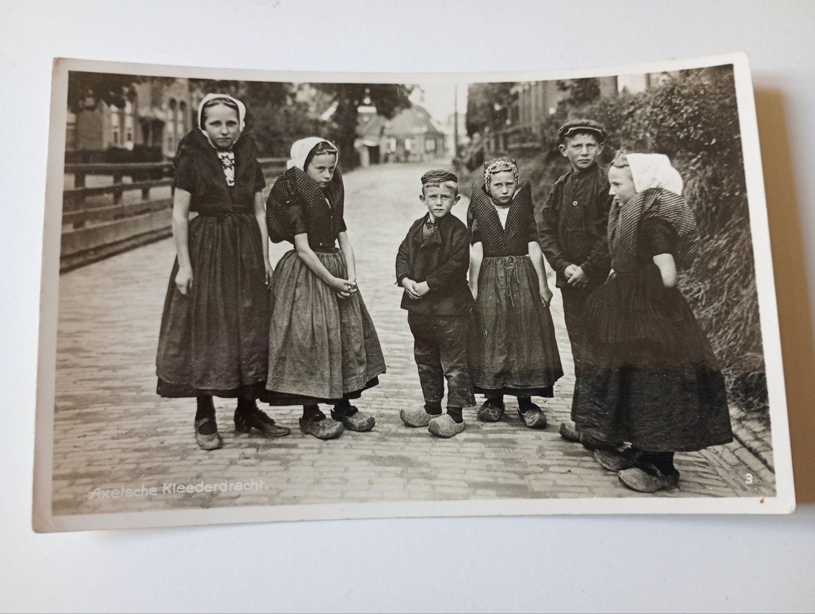 Axel Kind in Klederdracht 1940, Ophalen of Verzenden, 1920 tot 1940, Gelopen, Zeeland