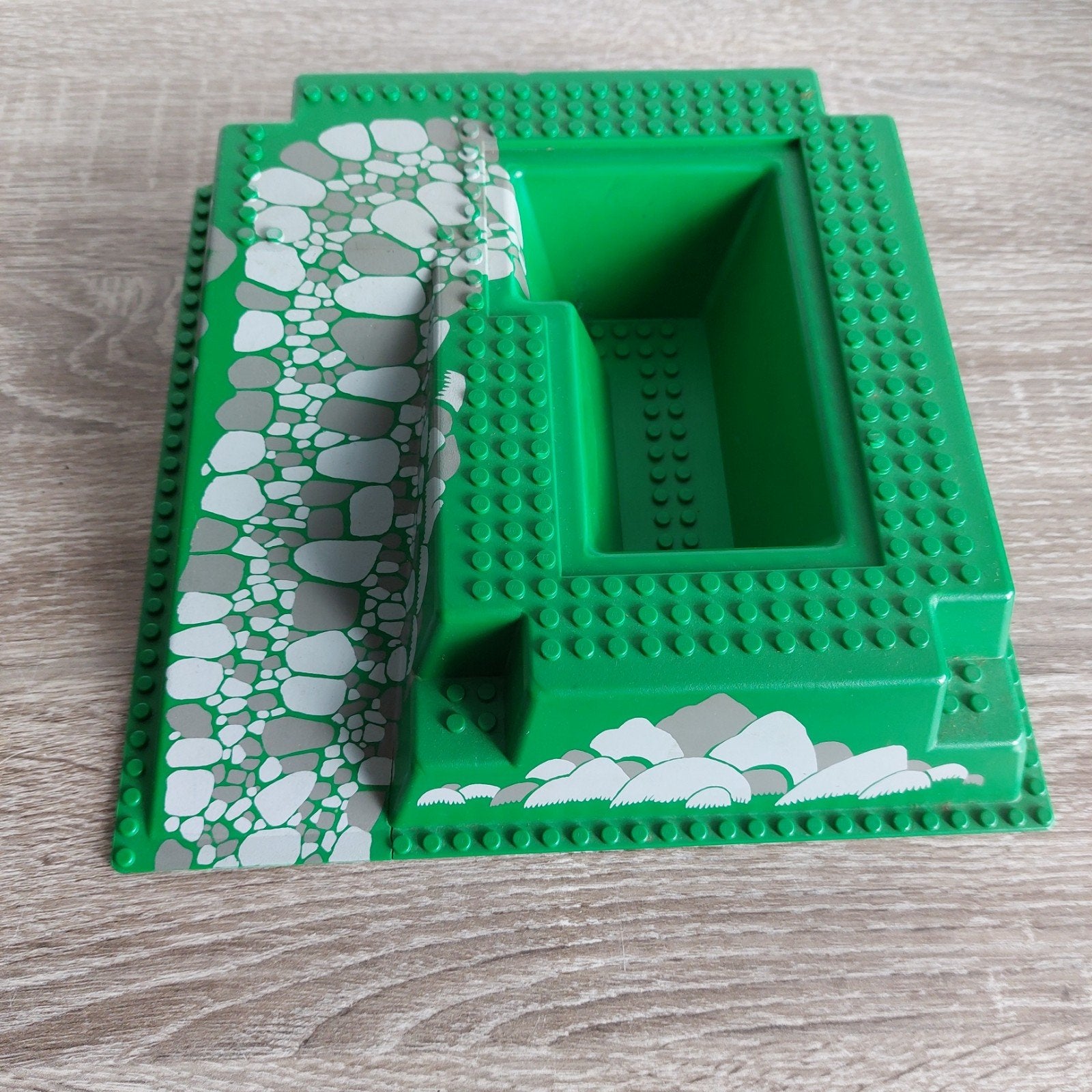 Lego onderplaat met helling - Gebruikt, Ophalen of Verzenden, Gebruikt, Grondplaat, Lego