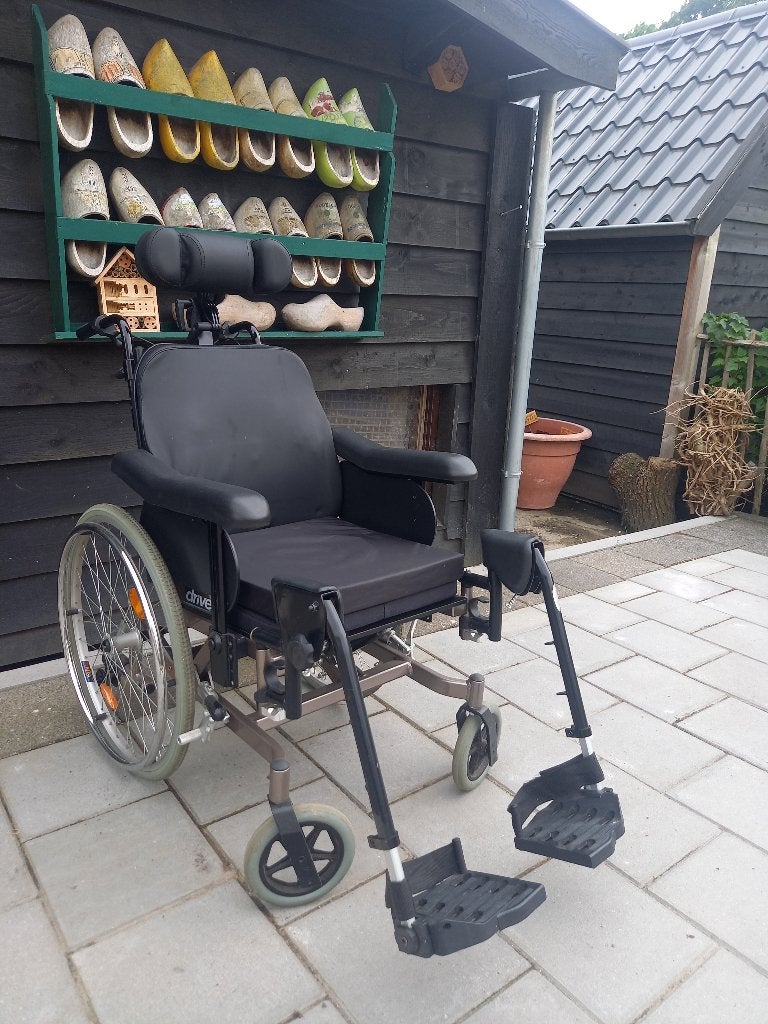 Drive Multitec kantelrolstoel zgan, Zakelijke goederen, Overige Zakelijke goederen, Ophalen