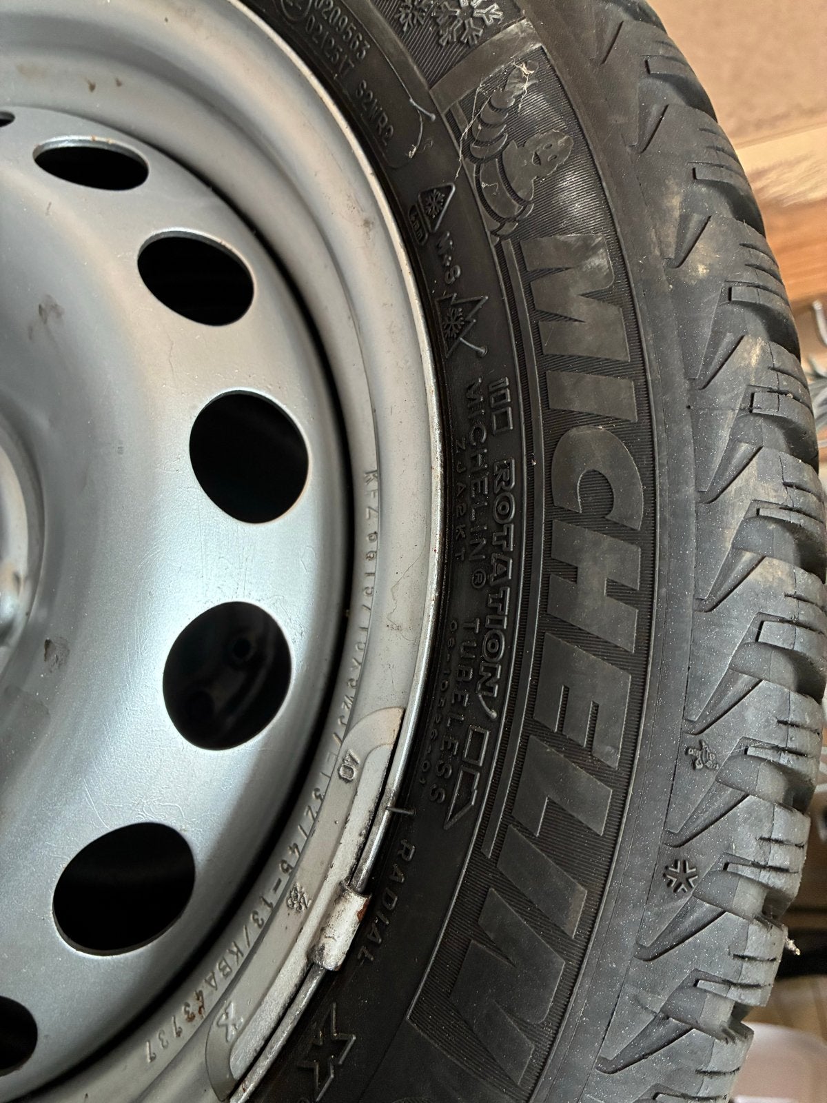 4 Winterbanden incl. stalen velgen voor Fiat 500, Ophalen, Gebruikt, 15 inch, Banden en Velgen