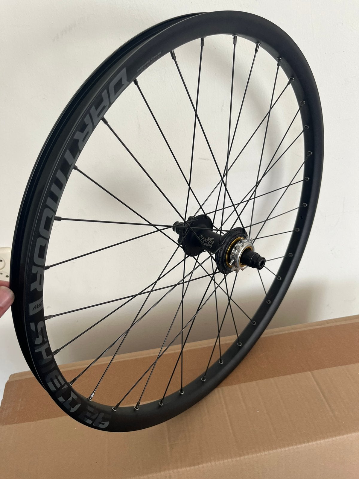 Profile elite naaf x dartmoor shield velg 26” dirtjump wiel, Fietsen en Brommers, Ophalen of Verzenden, Zo goed als nieuw, Mountainbike