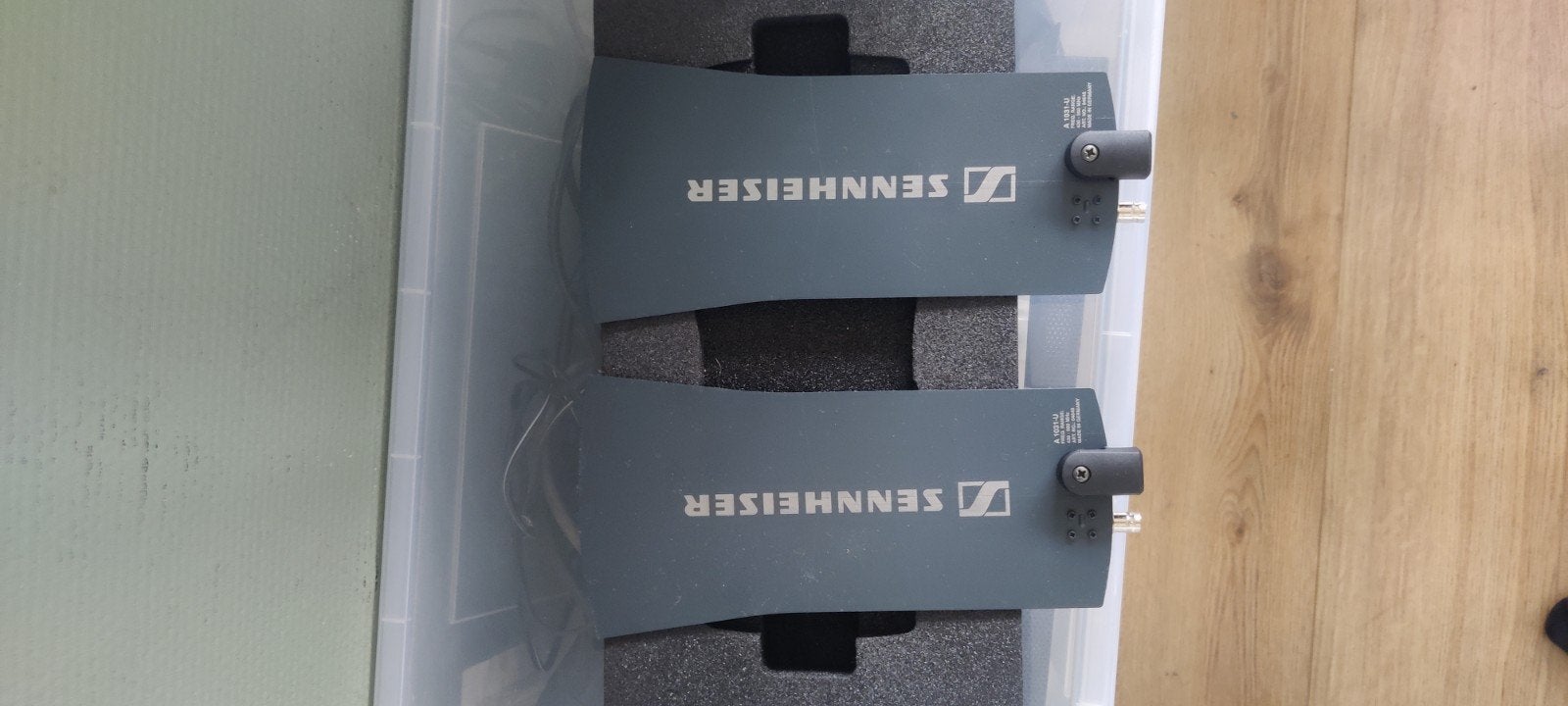 2x Sennheiser A 1031-U Omnidirectionele Antenne, Muziek en Instrumenten, Ophalen, Zo goed als nieuw