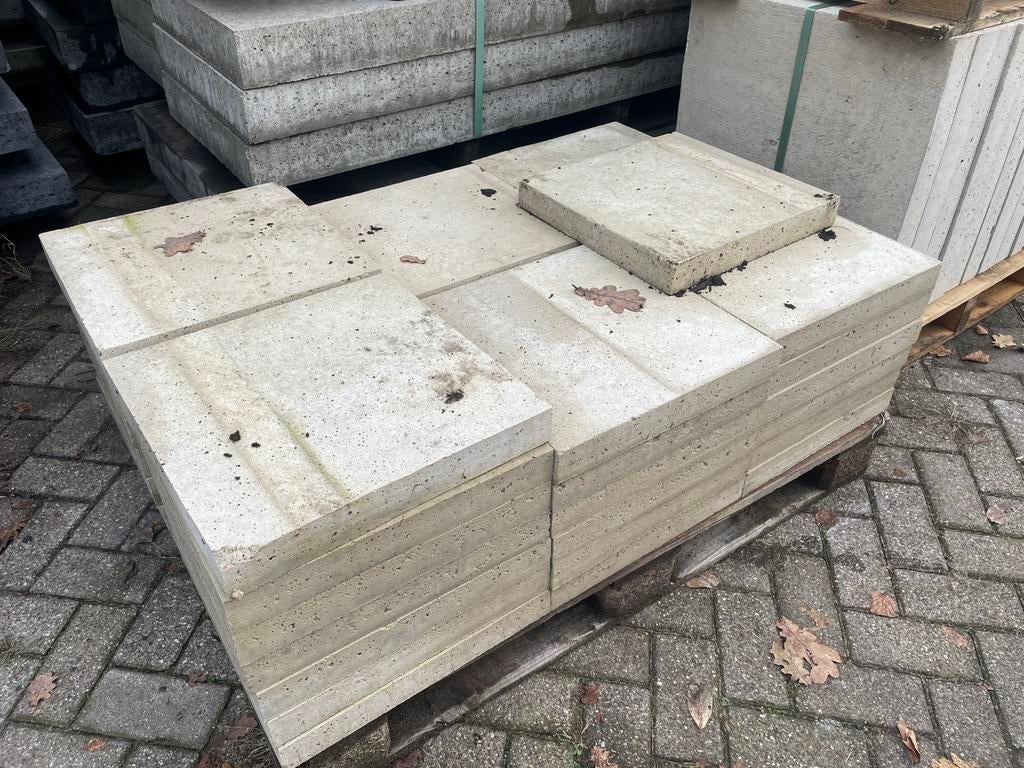 27 st Oud Hollandse tegels 40x40x5cm Creme RESTPARTIJ, Ophalen, Nieuw, Beton, Terrastegels