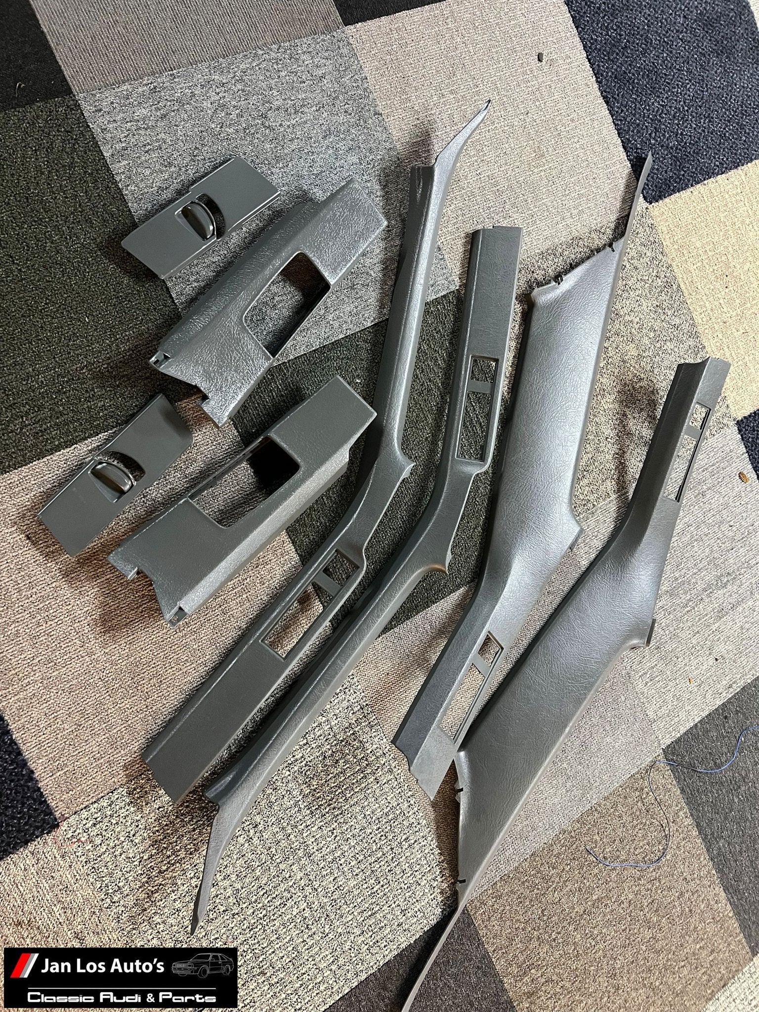 Audi Coupe B3 B4 typ 89 A B C stijlen grijs zonder schuifdak, Gebruikt, -, -, -