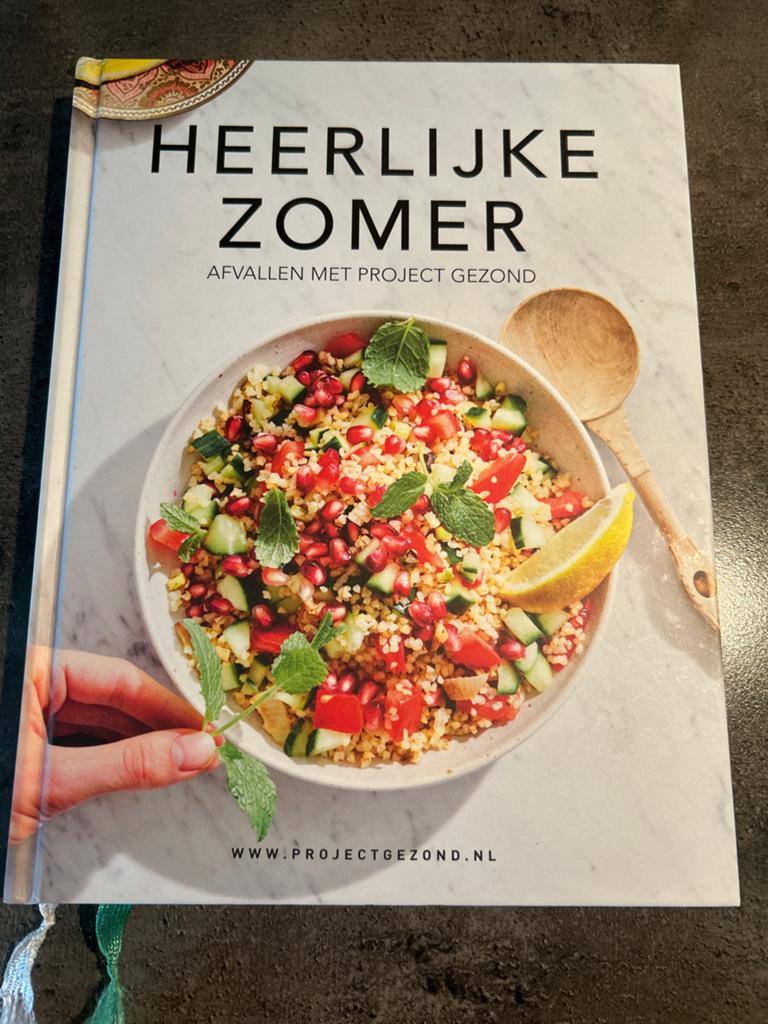 Heerlijke Zomer: Afvallen met Project Gezond kookboek, Boeken, Kookboeken, Ophalen of Verzenden, Zo goed als nieuw, Gezond koken