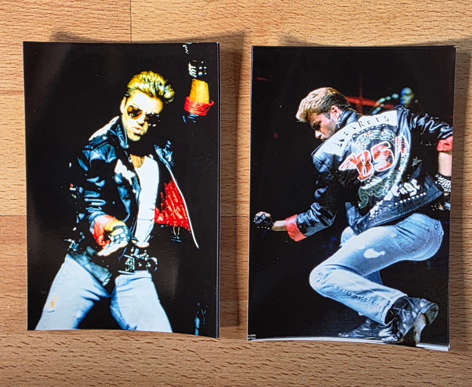 2 foto's George Michael Live, Ophalen, Zo goed als nieuw, Foto