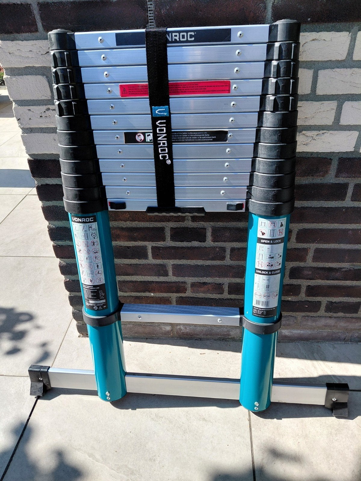 Vonroc telescoopladder 3.80 m, Ophalen, Zo goed als nieuw, Ladder, Opvouwbaar of Inschuifbaar