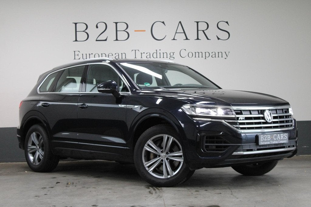 Volkswagen Touareg 3.0 TSI R-Line | Leder | Trekhaak | LED |, Auto's, Volkswagen, Automaat, Gebruikt, Euro 6, 2995 cc