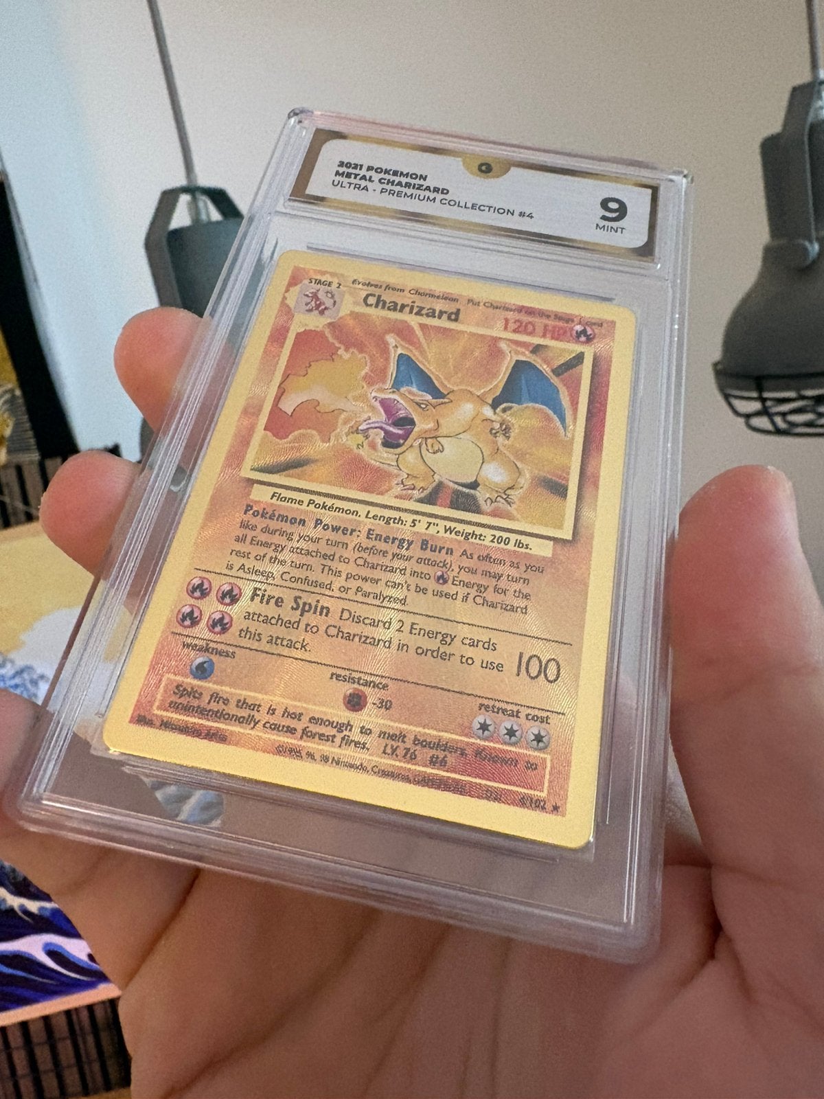 Metal charizard grade 9! - ultra premium collection 04/102, Ophalen of Verzenden