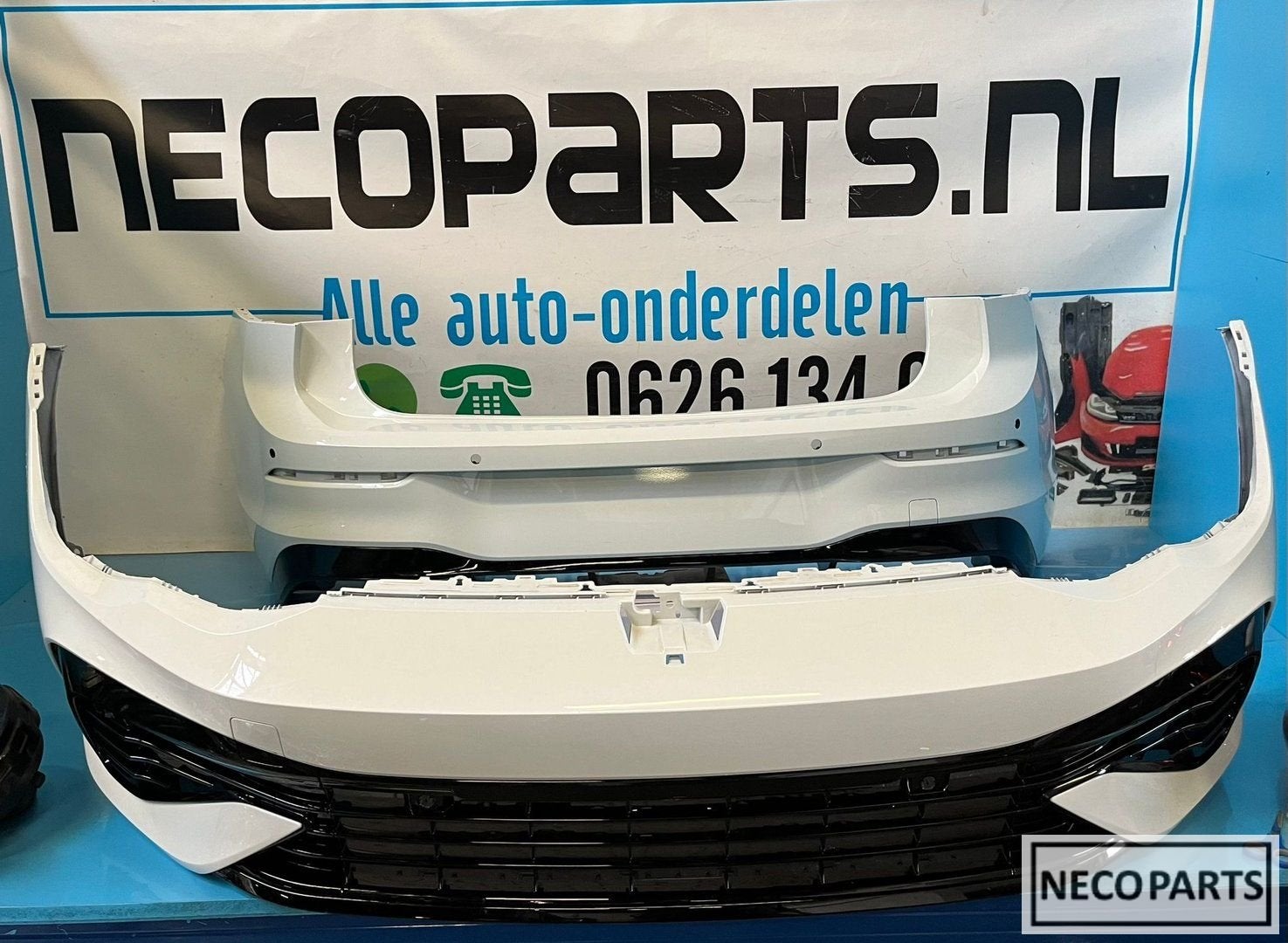 VW GOLF 8 R BUMPER VOORBUMPER ORIGINEEL ALLES LEVERBAAR !!!, Gebruikt, -, Volkswagen, -
