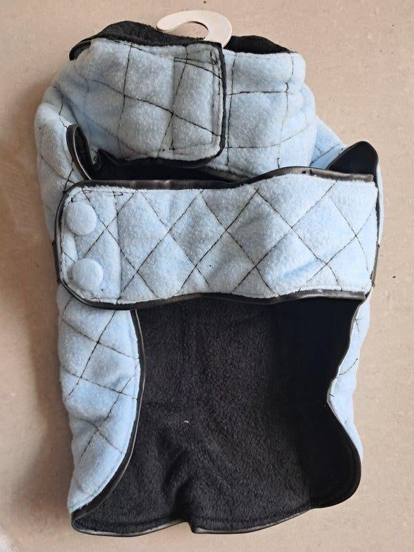 Nieuwe luxe honden jas 40 en 50 cm - Departijwinkel, Ophalen, Nieuw, Hondenjas