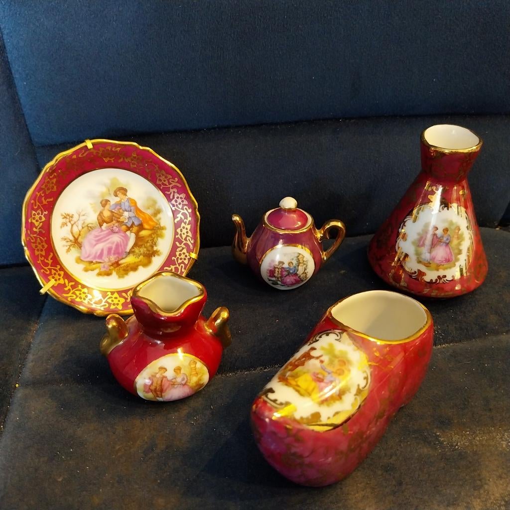 Art Limoges Miniatuursetje met Zeldzaam Klompje, Ophalen of Verzenden