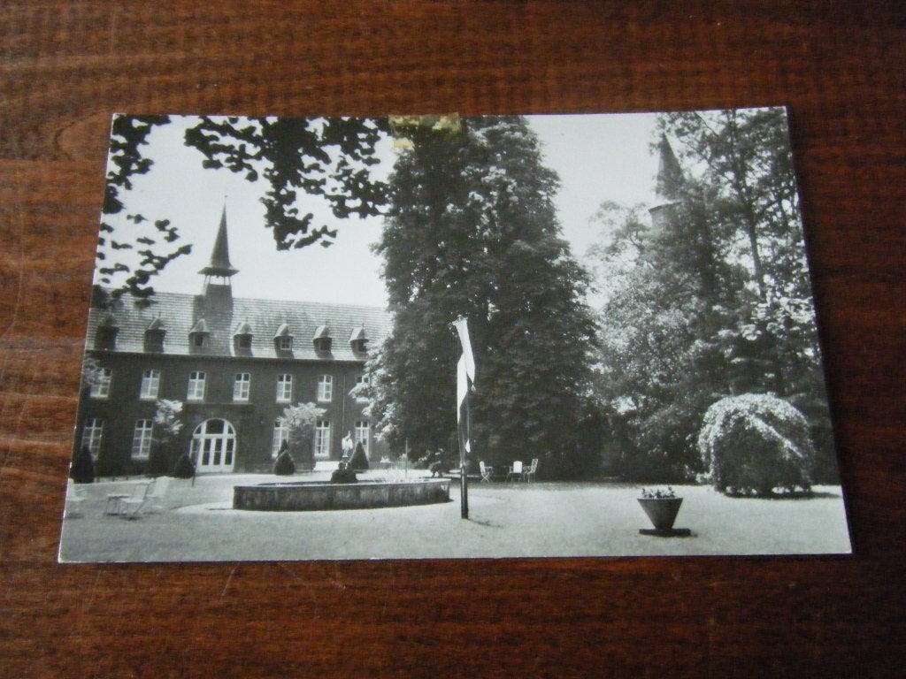Y31 - Nunhem - St Elisabeth - Mooi/Oud 2, Verzamelen, Ansichtkaarten | Nederland, Limburg, 1960 tot 1980, Ophalen of Verzenden