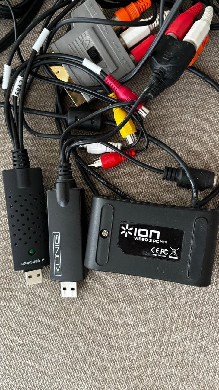 Video naar PC omzetters (Xion, König, Gembird), Ophalen of Verzenden, Gebruikt, Minder dan 2 meter, Overige kabels