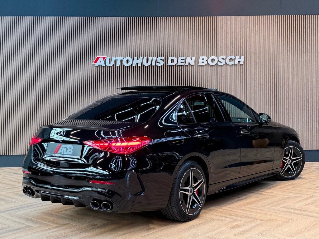 Mercedes-Benz C-klasse 300 e AMG Line 313PK - Burmester, Automaat, Achterwielaandrijving, 4 cilinders, 167 km/l
