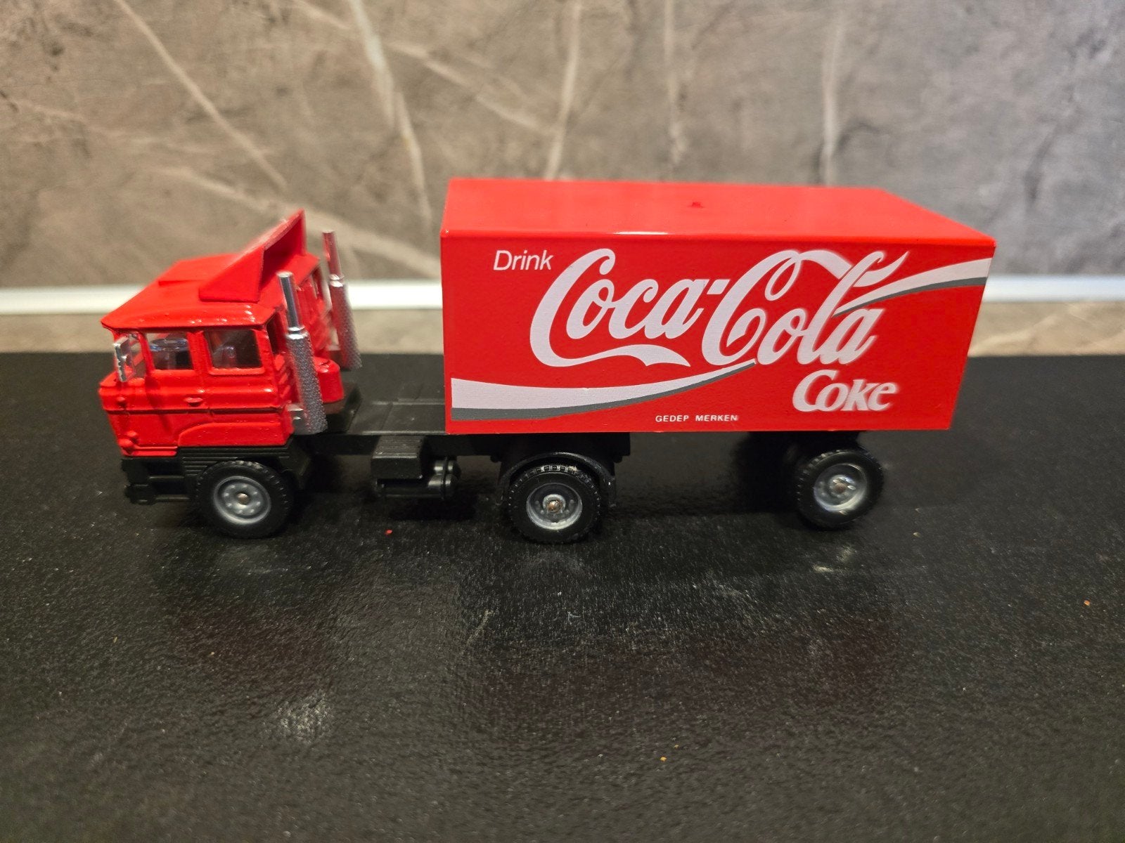 Coca-Cola DAF Turbo vrachtwagen model, Overige merken, 1:32 tot 1:50, Ophalen of Verzenden, Zo goed als nieuw