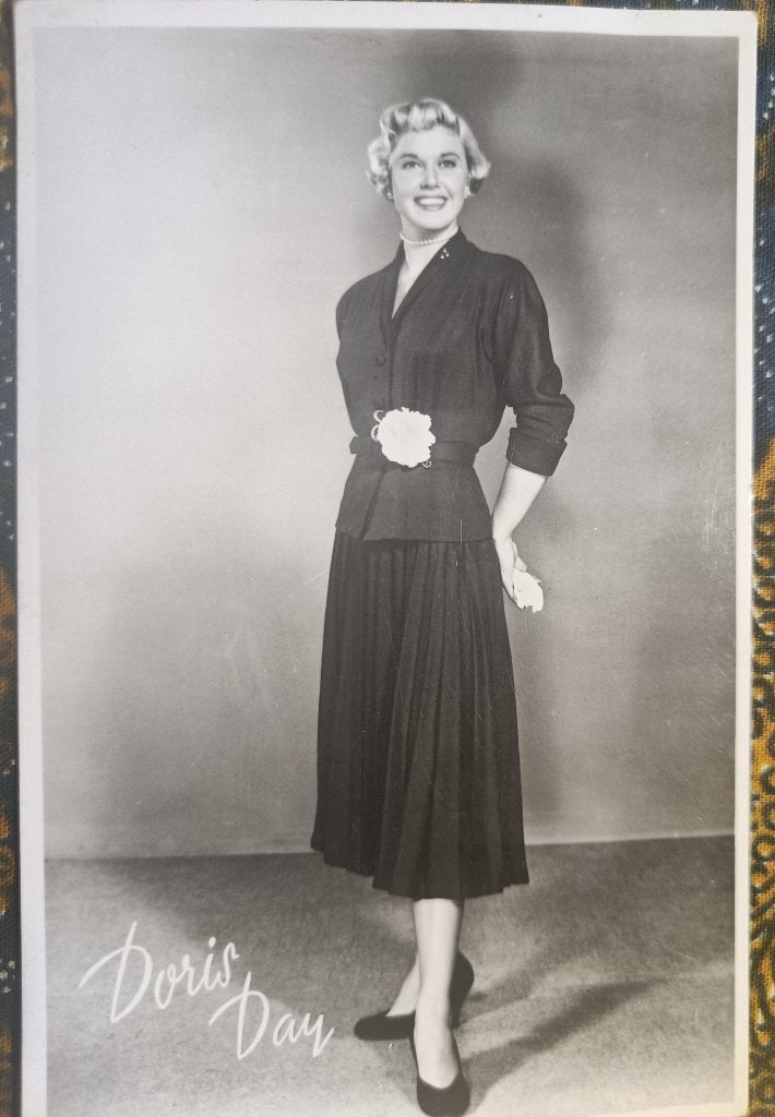 DORIS DAY ANSICHTKAART 8 KAART FOTO VINTAGE retro, Verzenden, 1940 tot 1960, Ongelopen, Sterren en Beroemdheden