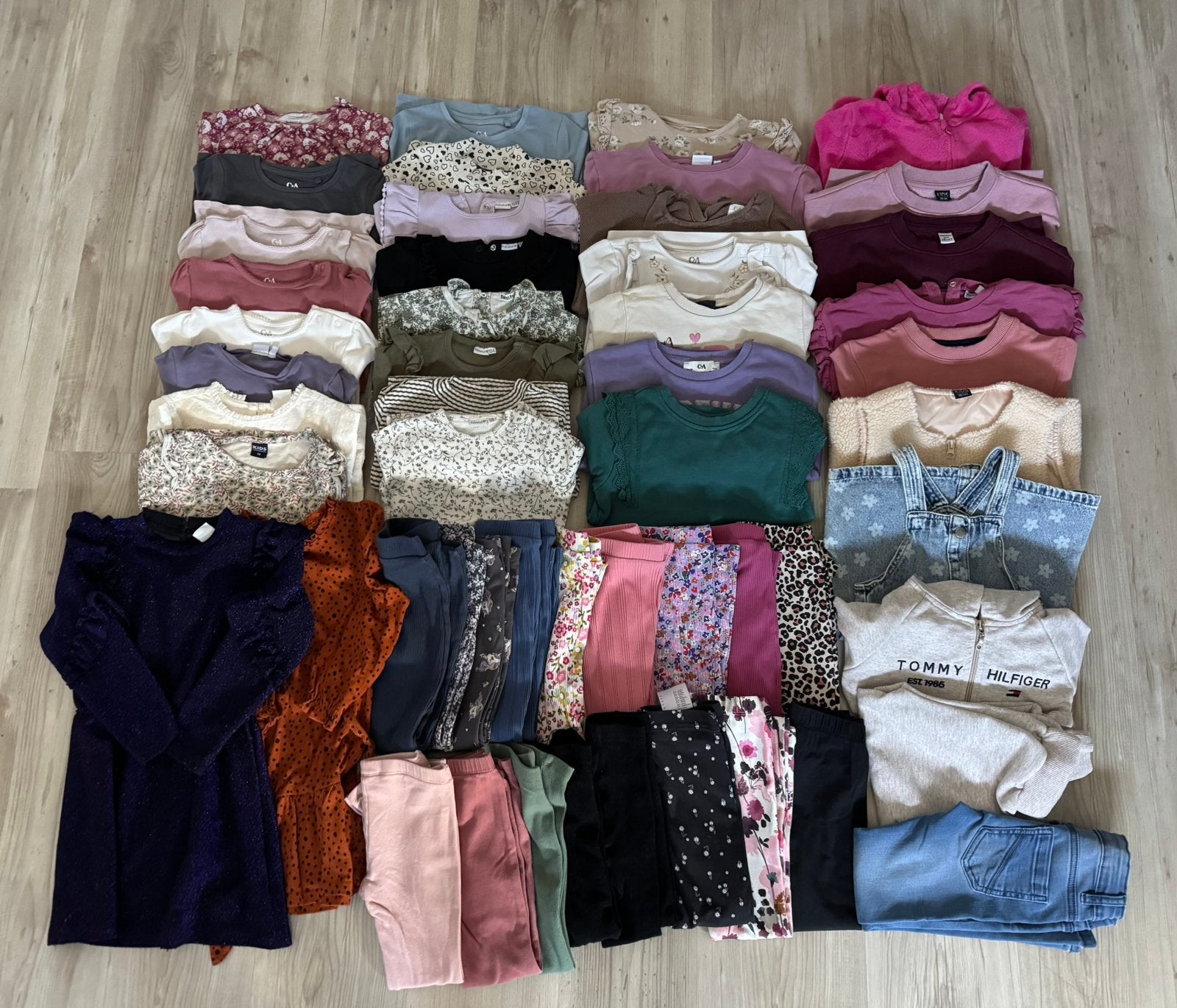 Groot kledingpakket voor meisjes 98-104, Ophalen of Verzenden, Zo goed als nieuw, Maat 104