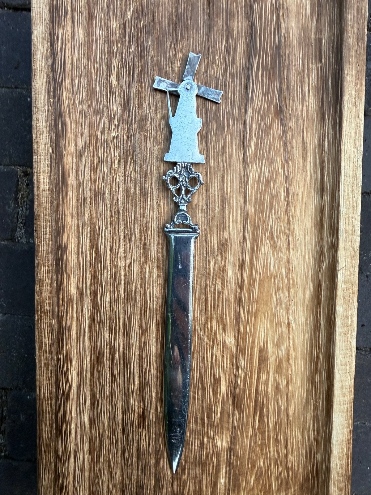 Vintage briefopener met draaiende windmolen, Ophalen of Verzenden, Overige typen