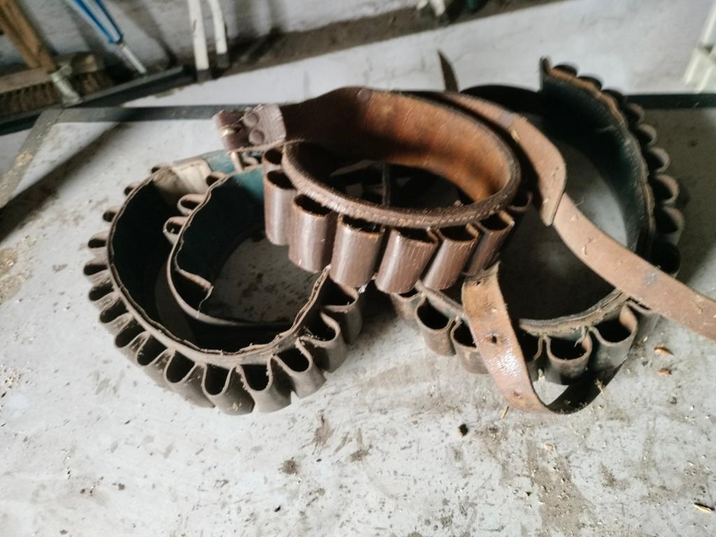 Vintage leren patroonband/munitieband, Ophalen of Verzenden, Gebruikt